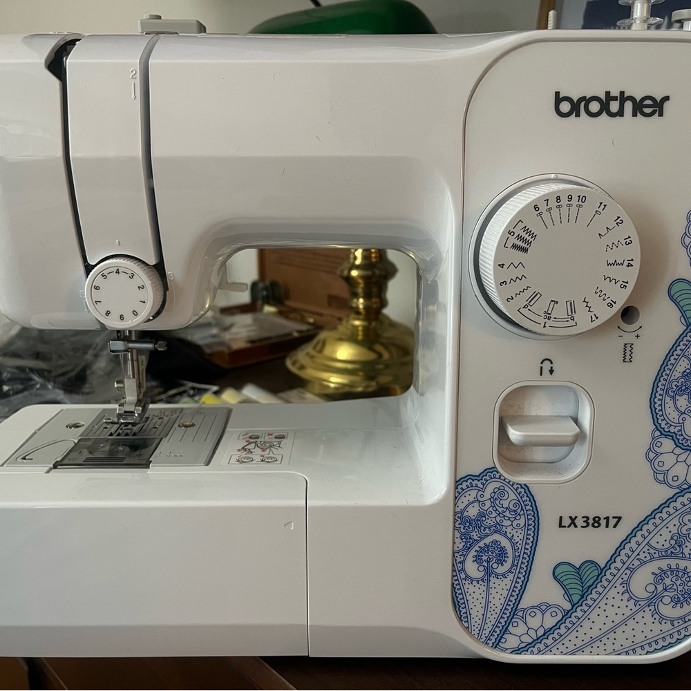 Brother LX3817 Sewing Machine in White